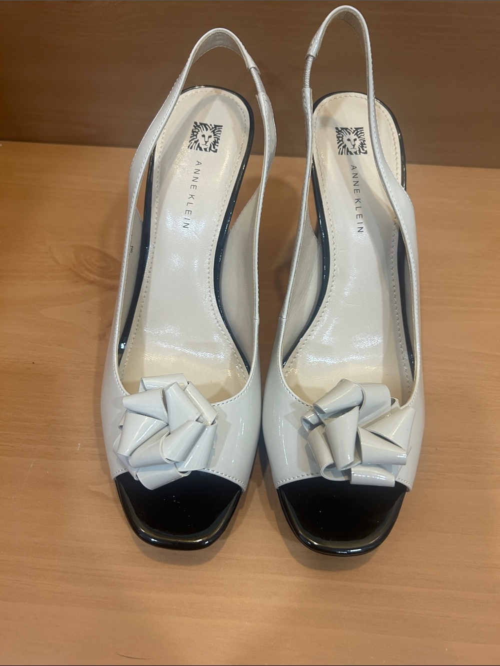 Anne Klein White Patent Slingback Peep-Toe Mules with Bow Accent
